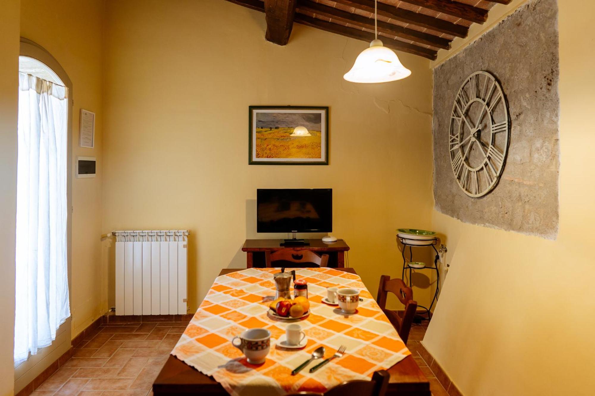 Villa Le Beringhe - Wine Pool & Relax Colle Val D'Elsa Exterior photo
